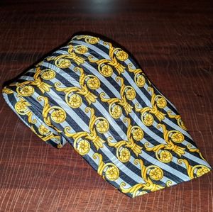 GIANNI VERSACE Silk Tie Black & White w Gold Print
